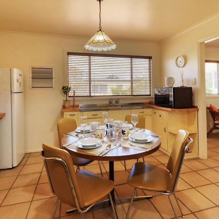 Charles Rasp Motor Inn & Cottages Broken Hill Kültér fotó