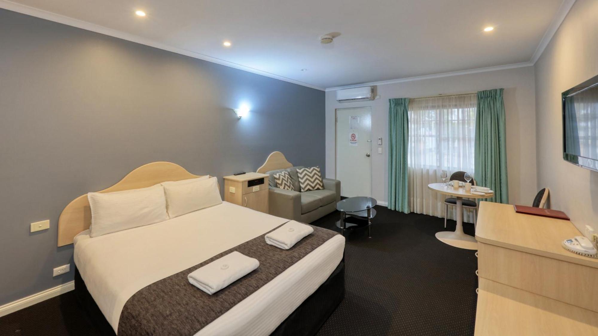Charles Rasp Motor Inn & Cottages Broken Hill Kültér fotó